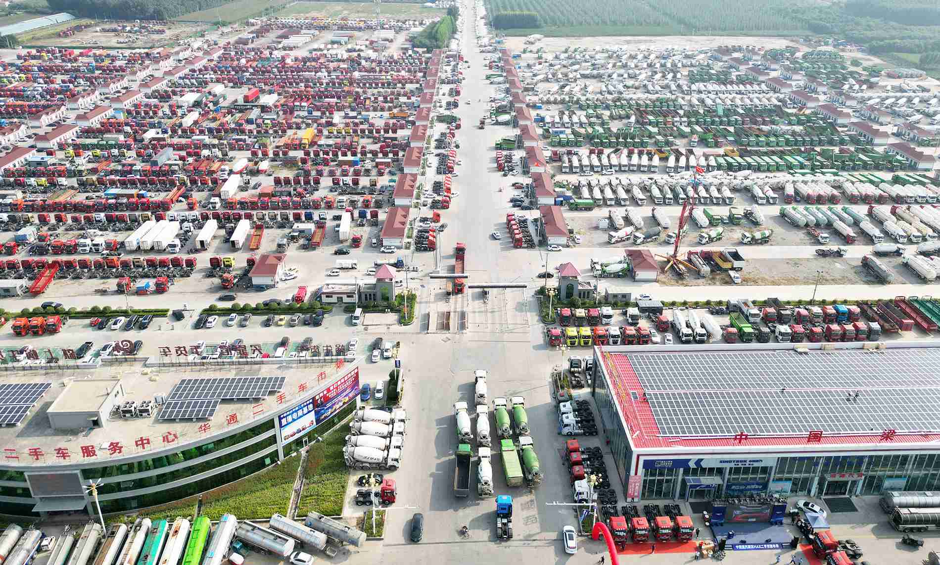 ac米兰合作体育平台趣事买货车 “送”小轿车