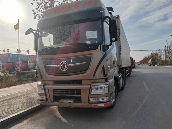 二手国五半挂牵引车价格