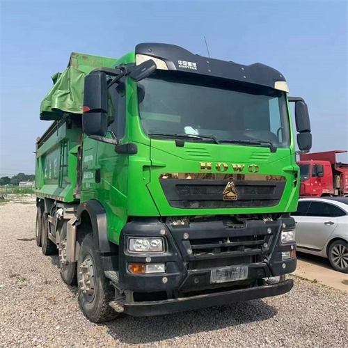 二手豪沃自卸车