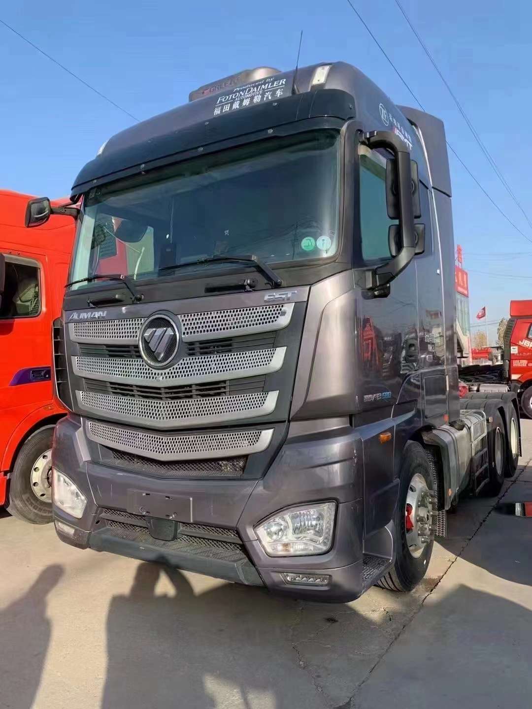 二手欧曼牵引车价格