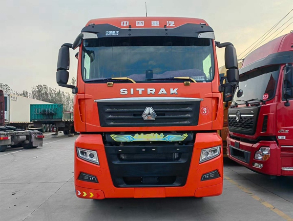 汕德卡G7牵引车510马力