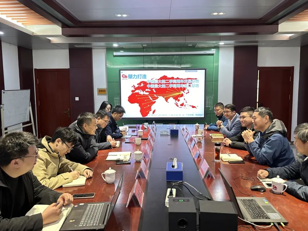 热烈欢迎东风商用车后市场事业部总经理刘翼一行莅临华通公司参观交流